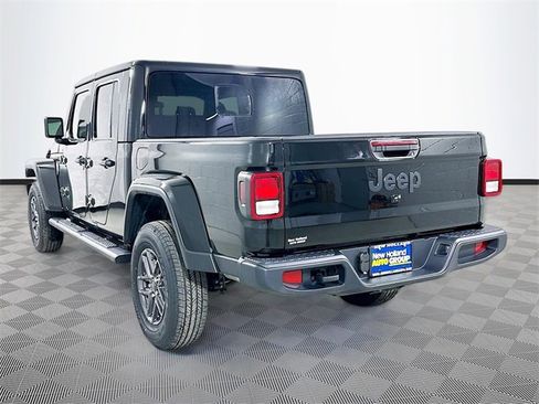 New 2026 Jeep Gladiator Sport image 23