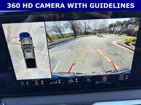 Used 2024 GMC Sierra 1500 AT4 w/ Technology Package image 4