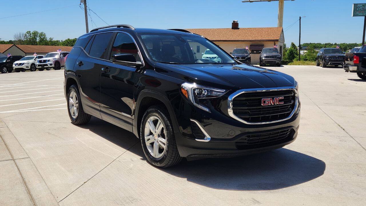 Used 2021 GMC Terrain SLE w/ Driver Convenience Package AWD/4WD image 8