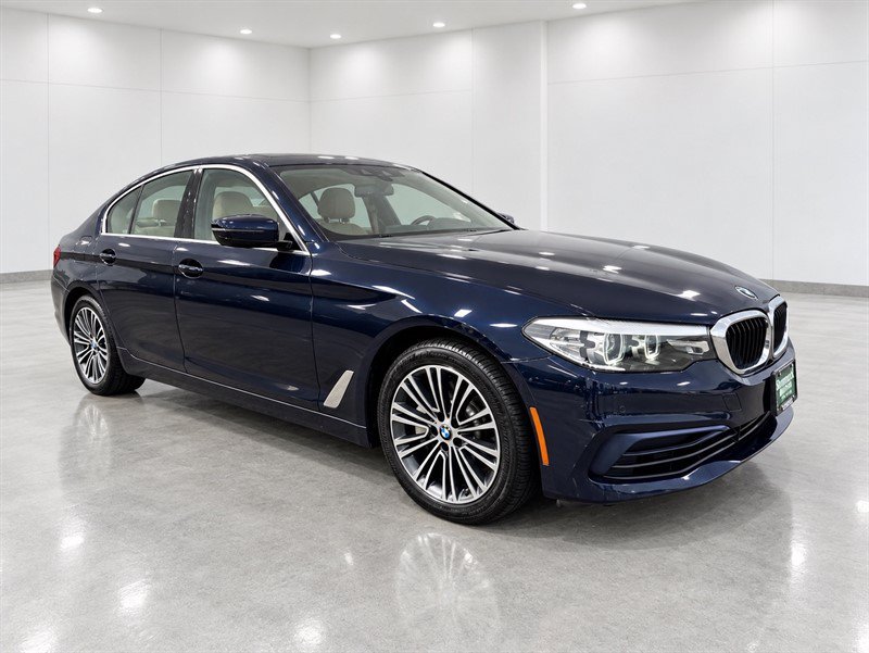 Used 2020 BMW 530i xDrive w/ Convenience Package AWD/4WD image 9