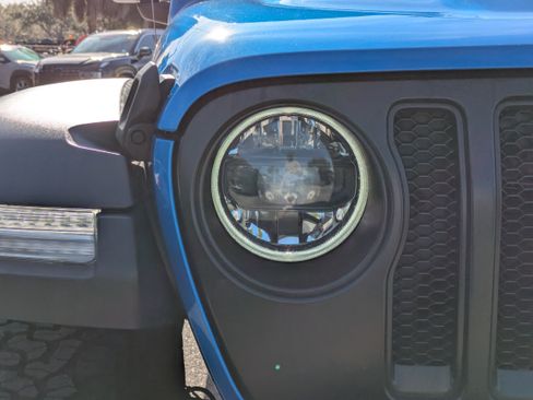 Used 2023 Jeep Wrangler Rubicon w/ Xtreme 35 Tire Package image 10