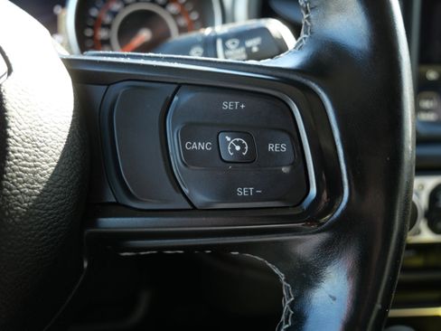 Used 2021 Jeep Gladiator Sport AWD/4WD image 31