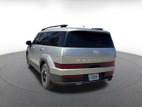 Used 2025 Hyundai Santa Fe SEL image 11
