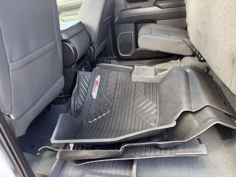Used 2023 Chevrolet Silverado 1500 LT AWD/4WD image 36