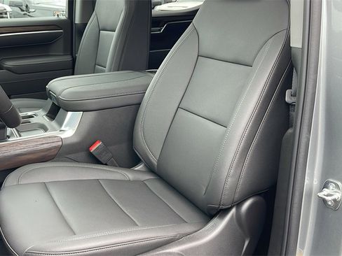 New 2026 GMC Sierra 1500 SLT w/ SLT Premium Plus Package image 11