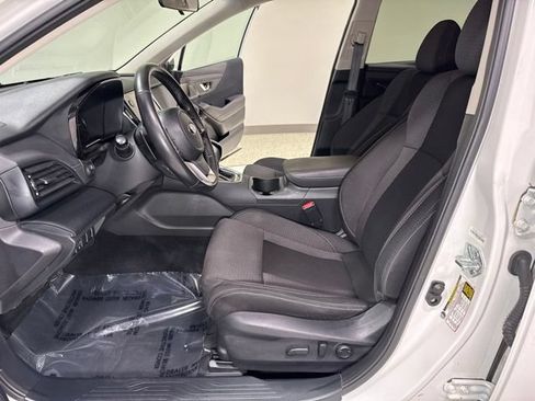 Used 2022 Subaru Outback Premium AWD/4WD image 12