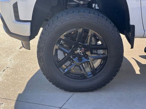 Used 2021 Chevrolet Silverado 1500 RST image 7