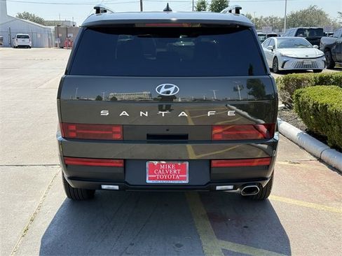 Used 2025 Hyundai Santa Fe SEL image 5