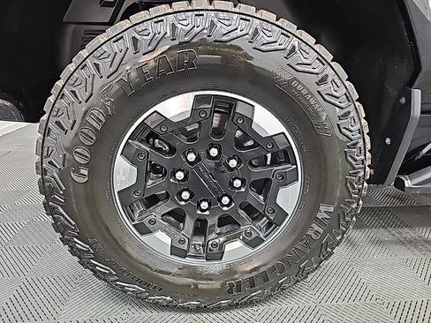 New 2025 GMC Hummer EV 3X w/ Extreme Off-Road Package image 52