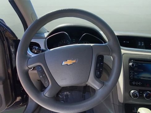 Used 2016 Chevrolet Traverse LS AWD/4WD image 32