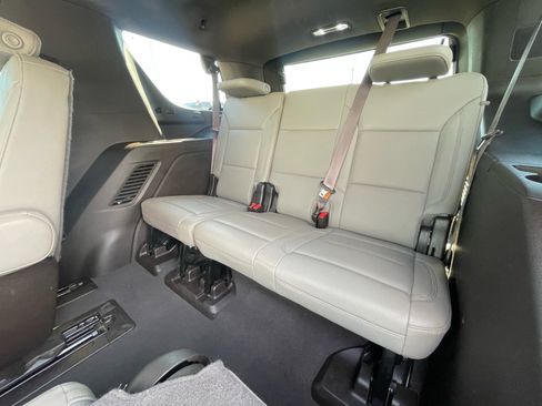 Used 2023 Chevrolet Tahoe LT image 12