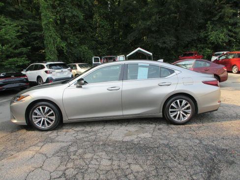 Used 2021 Lexus ES 350 w/ Premium Package FWD image 8