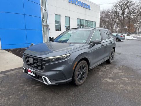 Used 2023 Honda CR-V Sport Touring image 2