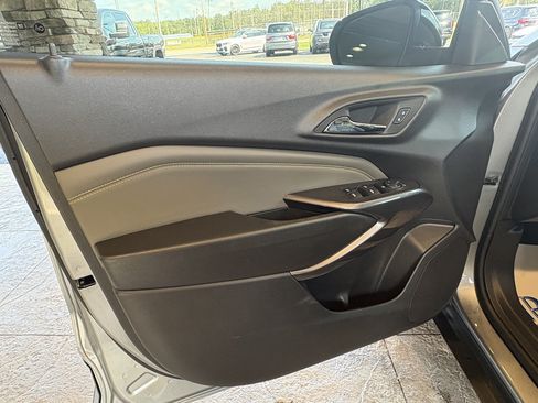 Used 2025 Chevrolet Trax ACTIV w/ Driver Confidence Package FWD image 18