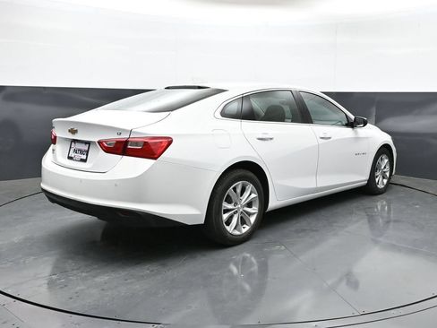 Used 2025 Chevrolet Malibu LT FWD image 24