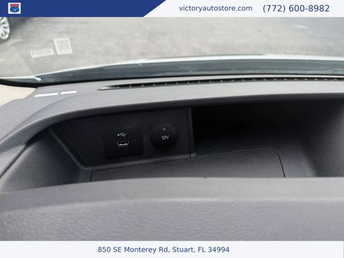 Used 2022 Ford Transit 350 DRW RWD image 32