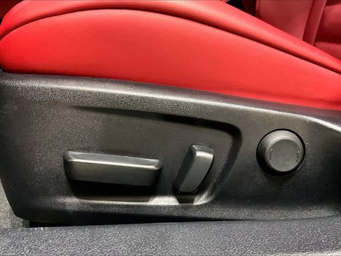 Used 2022 Lexus IS 350 F Sport w/ Navigation Package image 32