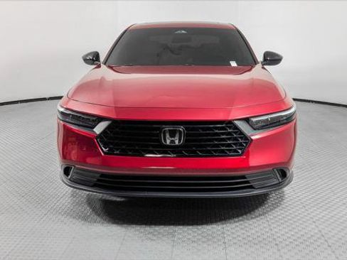 Used 2025 Honda Accord SE image 12