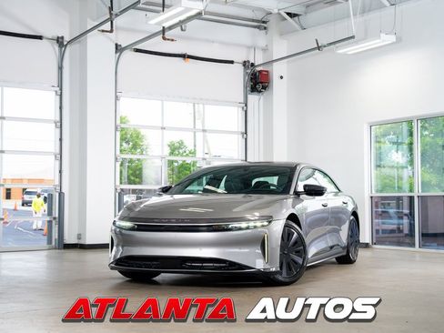 Used 2024 Lucid Air Pure RWD image 1