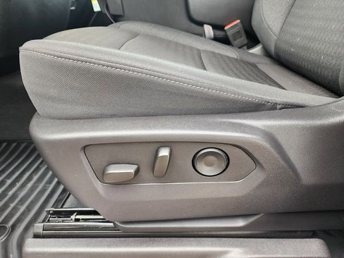 Used 2025 GMC Sierra 1500 Elevation image 21