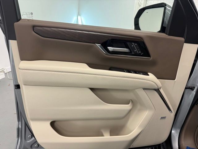 New 2026 GMC Yukon XL Denali w/ Sun & Power Step Package RWD image 14
