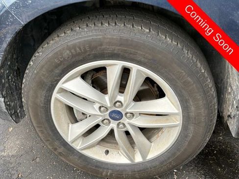 Used 2017 Ford Edge SEL w/ Equipment Group 201A image 10