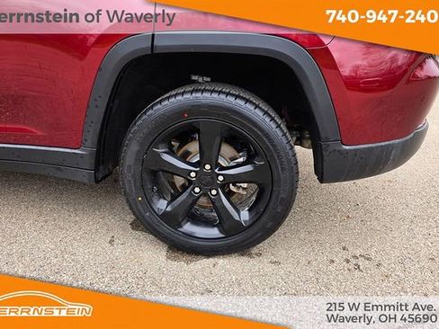 Used 2023 Jeep Grand Cherokee Altitude image 22