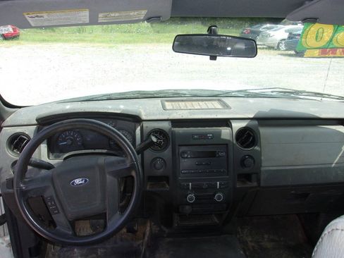 Used 2013 Ford F150 XL AWD/4WD image 6