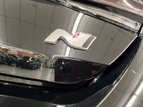 Used 2022 Hyundai Elantra N FWD image 12