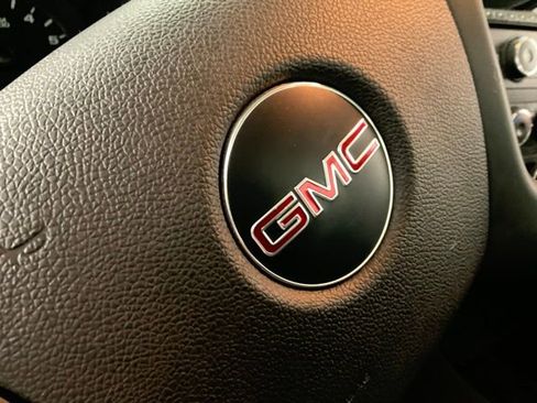 Used 2009 GMC Sierra 1500 W/T w/ SL Package image 40