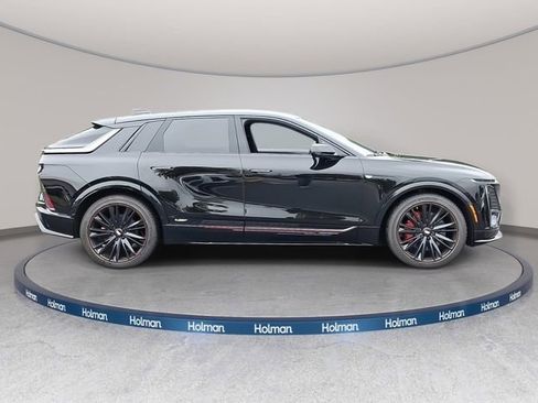 New 2026 Cadillac Lyriq V w/ LPO, Red Accent Package image 4