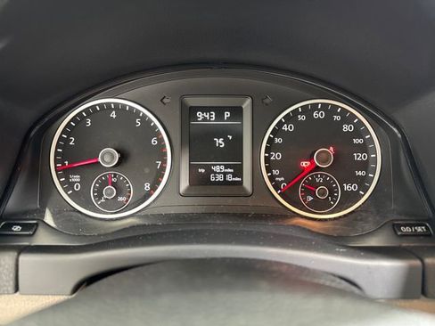 Used 2010 Volkswagen Tiguan SE AWD/4WD image 26