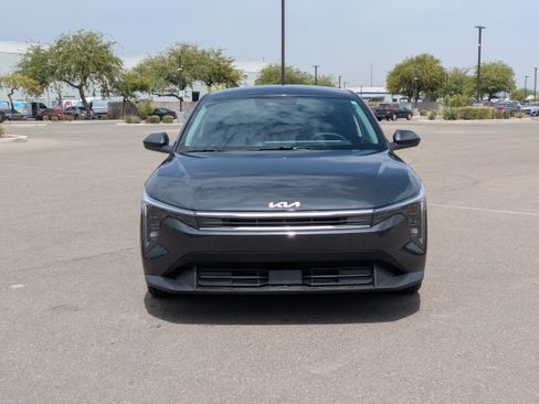 Certified 2025 Kia K4 FWD image 8