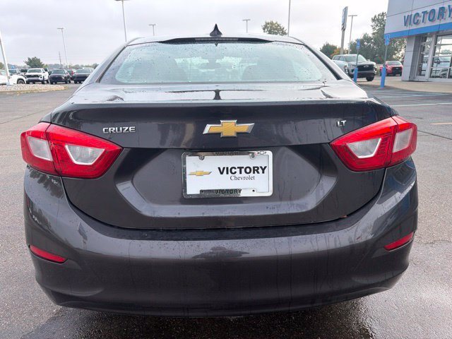 Used 2016 Chevrolet Cruze LT FWD image 8