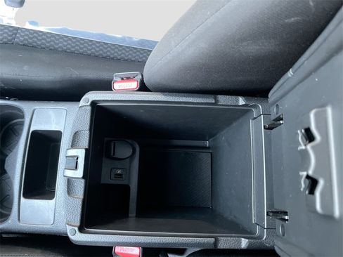 Certified 2021 Nissan Rogue Sport S image 20