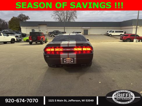 Used 2014 Dodge Challenger SRT8 image 13