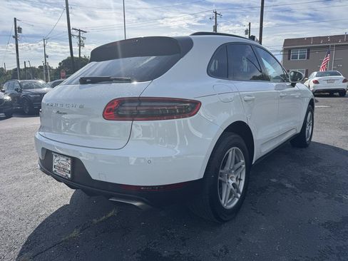 Used 2018 Porsche Macan Sport Edition AWD/4WD image 5