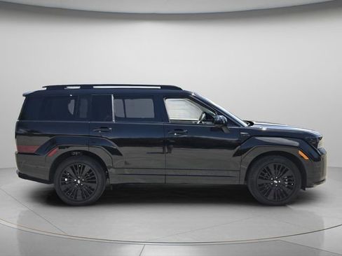 Used 2025 Hyundai Santa Fe Calligraphy image 7