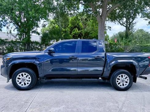 Used 2024 Toyota Tacoma SR RWD image 3