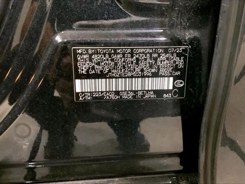 Certified 2023 Lexus IS 350 F Sport image 36