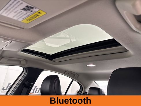 Used 2025 MAZDA MAZDA3 s image 10