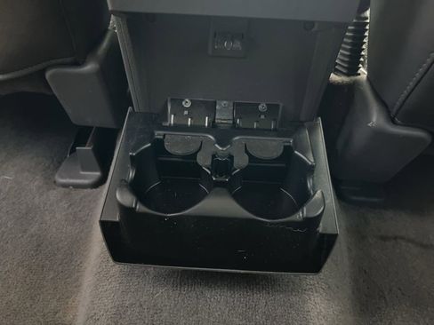 Used 2002 Ford Explorer XLS image 16