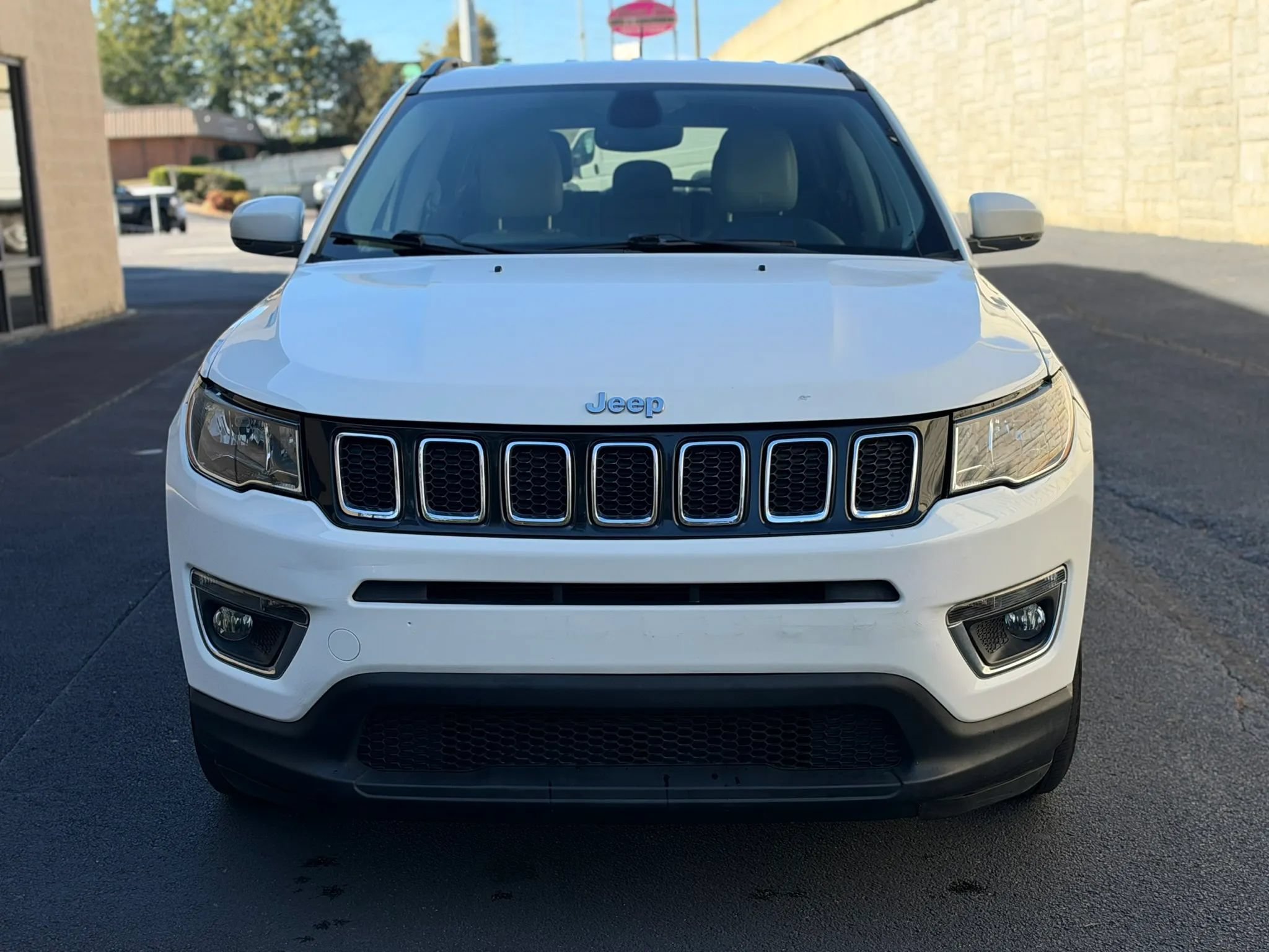 Used 2020 Jeep Compass Limited FWD image 3