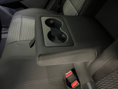 New 2026 Chevrolet Equinox LT image 24