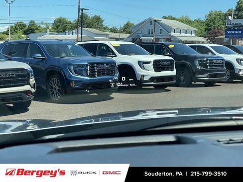 Certified 2023 Buick Enclave Avenir w/ Avenir Technology Package AWD/4WD image 40