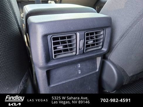 Used 2025 Toyota 4Runner SR5 AWD/4WD image 15