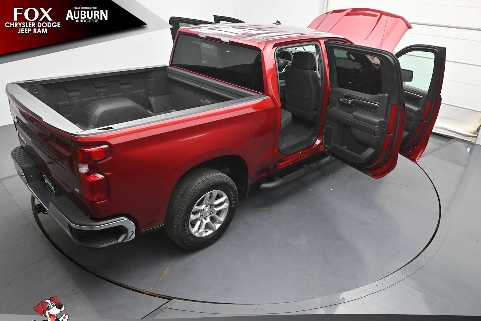 Used 2024 Chevrolet Silverado 1500 LT AWD/4WD image 41