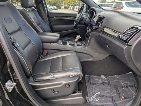 Used 2020 Jeep Grand Cherokee Overland image 10