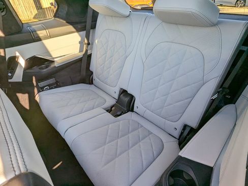 New 2026 BMW X7 xDrive40i image 34