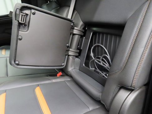 Used 2024 GMC Sierra 1500 AT4 image 72